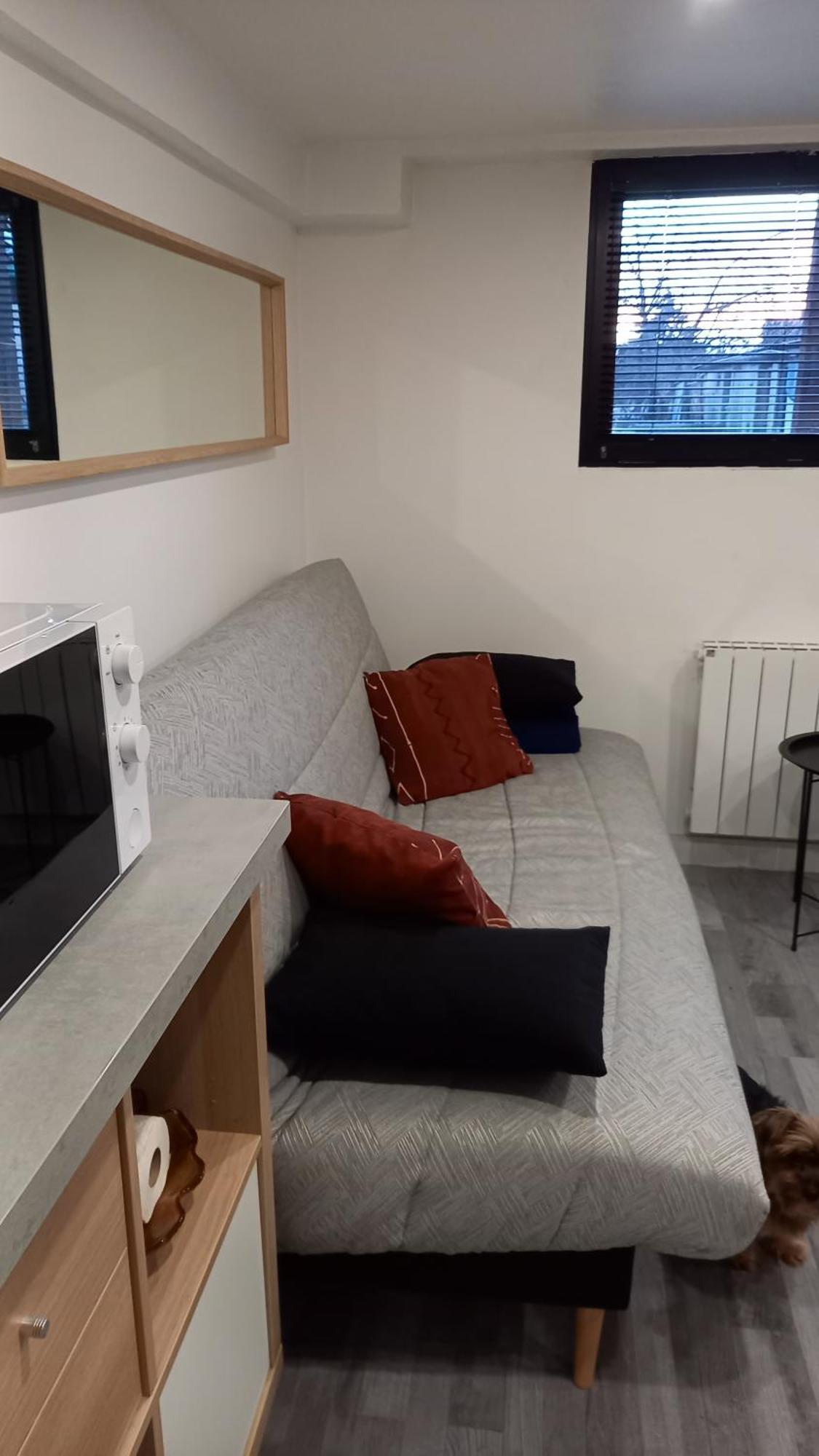 Appartement Individuel En Maison Beaumont-sur-Oise Bagian luar foto